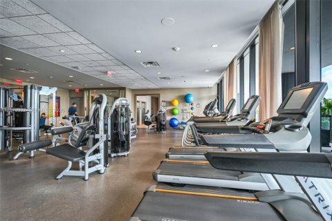 Condo in Doral, Florida, 1 bedroom  № 2301554 - photo 23
