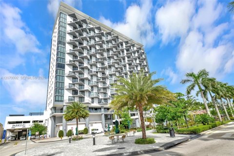 Condo in Doral, Florida, 1 bedroom  № 2301554 - photo 16