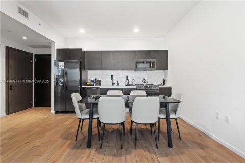 Condominio en venta en Miami, Florida, 1 dormitorio, 58.16 m2 № 1862659 - foto 8