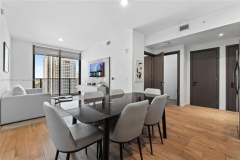 Condominio en venta en Miami, Florida, 1 dormitorio, 58.16 m2 № 1862659 - foto 7