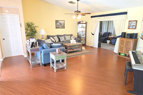 House in Spring Hill, Florida 3 bedrooms, 178 sq.m. № 1793791 - photo 3