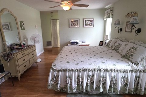House in Spring Hill, Florida 3 bedrooms, 178 sq.m. № 1793791 - photo 13