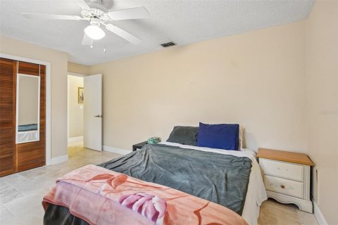Casa en venta en Seminole, Florida, 3 dormitorios, 181.9 m2 № 2387680 - foto 16