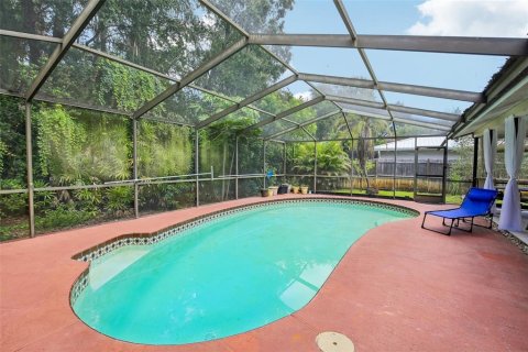 Casa en venta en Seminole, Florida, 3 dormitorios, 181.9 m2 № 2387680 - foto 4