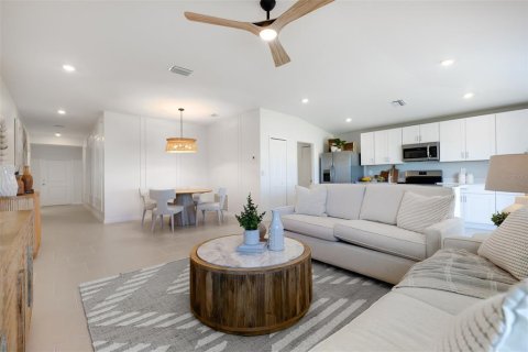 Casa en venta en Port Charlotte, Florida, 3 dormitorios, 138.15 m2 № 2166801 - foto 14