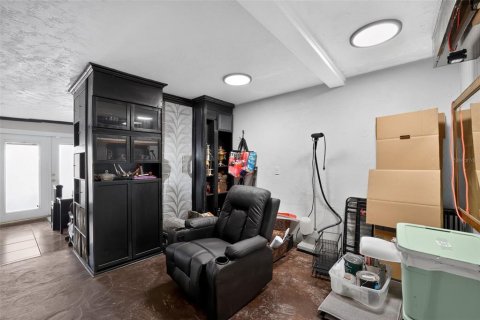 Casa en venta en Tampa, Florida, 4 dormitorios, 191.75 m2 № 2221999 - foto 26