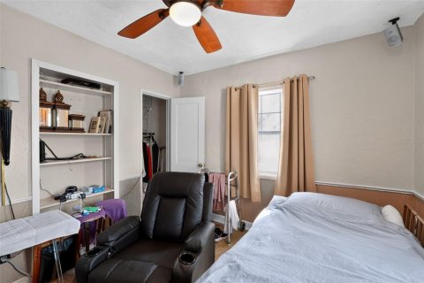 Casa en venta en Tampa, Florida, 4 dormitorios, 191.75 m2 № 2221999 - foto 22