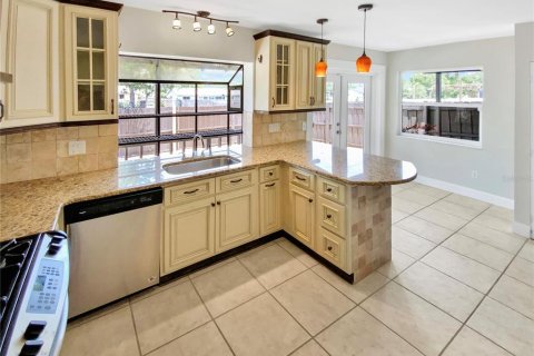 Casa en venta en Longwood, Florida, 3 dormitorios, 185.62 m2 № 1690742 - foto 20