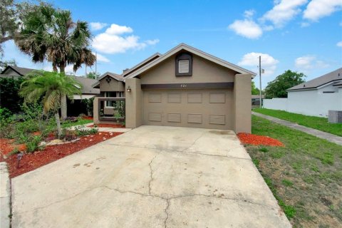 Casa en venta en Longwood, Florida, 3 dormitorios, 185.62 m2 № 1690742 - foto 1
