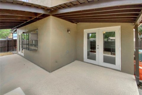Casa en venta en Longwood, Florida, 3 dormitorios, 185.62 m2 № 1690742 - foto 11
