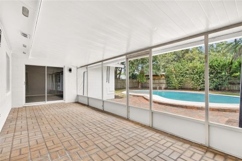 House in Casselberry, Florida 3 bedrooms, 151.06 sq.m. № 2306853 - photo 25