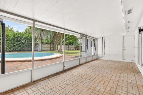 House in Casselberry, Florida 3 bedrooms, 151.06 sq.m. № 2306853 - photo 26