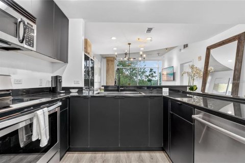 Copropriété à louer à Orlando, Floride: 2 chambres, 117.06 m2 № 2211595 - photo 12