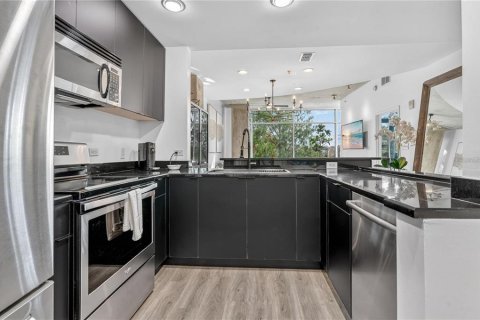 Copropriété à louer à Orlando, Floride: 2 chambres, 117.06 m2 № 2211595 - photo 11
