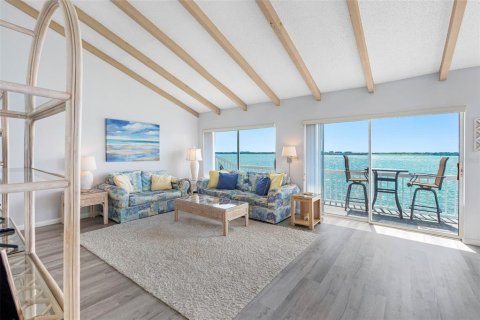 Condo in Clearwater, Florida, 2 bedrooms  № 2212969 - photo 7