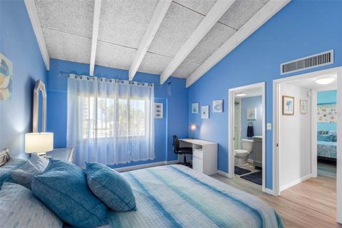 Condo in Clearwater, Florida, 2 bedrooms  № 2212969 - photo 28
