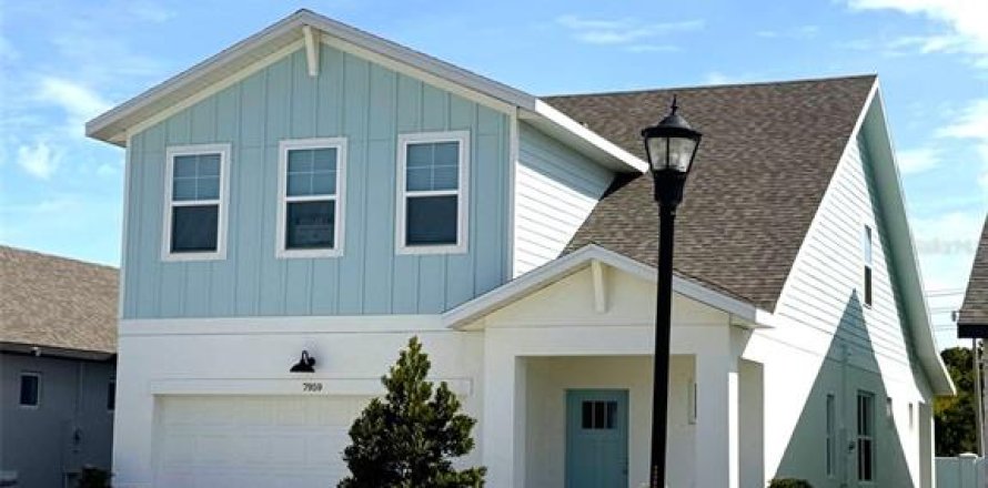 House in Hudson, Florida 4 bedrooms, 189.33 sq.m. № 2283729