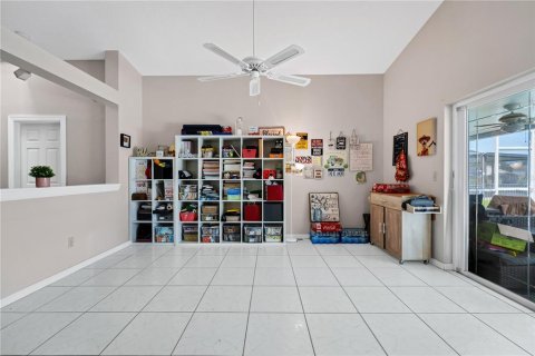 Villa ou maison à vendre à Orlando, Floride: 3 chambres, 155.05 m2 № 2313151 - photo 6