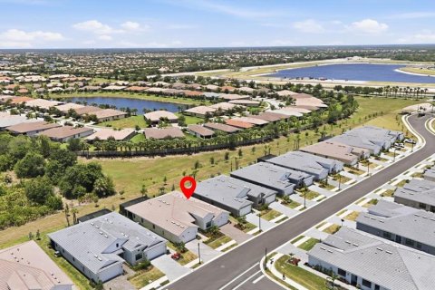 Villa ou maison à vendre à Venice, Floride: 3 chambres, 167.41 m2 № 2149896 - photo 3