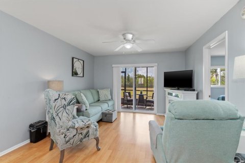 Villa ou maison à vendre à Punta Gorda, Floride: 2 chambres, 82.31 m2 № 1761527 - photo 7