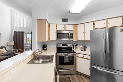 Condo in Orlando, Florida, 2 bedrooms  № 1736630 - photo 26