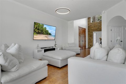 Villa ou maison à vendre à Clermont, Floride: 5 chambres, 252.14 m2 № 1778129 - photo 5