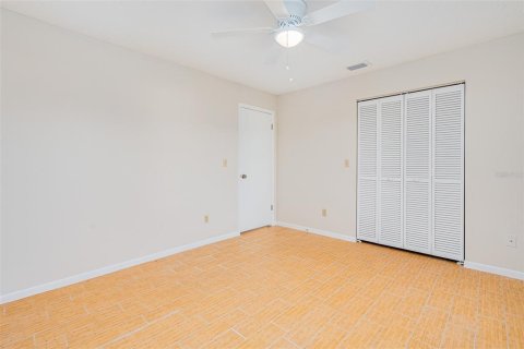 House in Edgewater, Florida 3 bedrooms, 133.78 sq.m. № 1616472 - photo 18