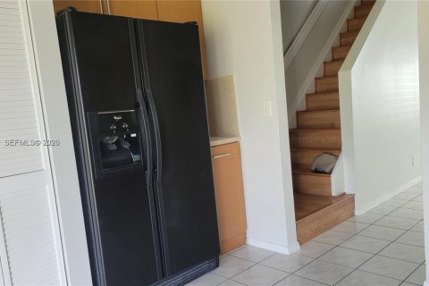 Touwnhouse à vendre à Weston, Floride: 2 chambres, 103.12 m2 № 2056213 - photo 5