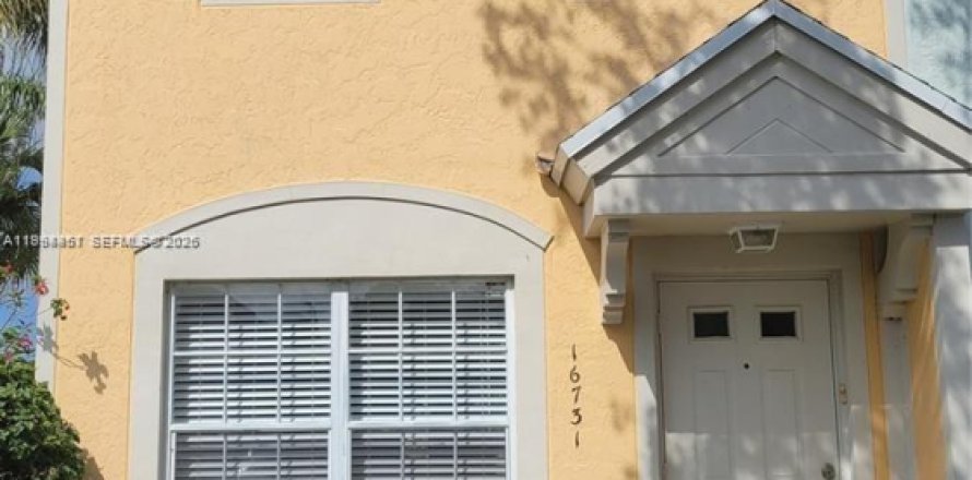 Touwnhouse à Weston, Floride 2 chambres, 103.12 m2 № 2056213