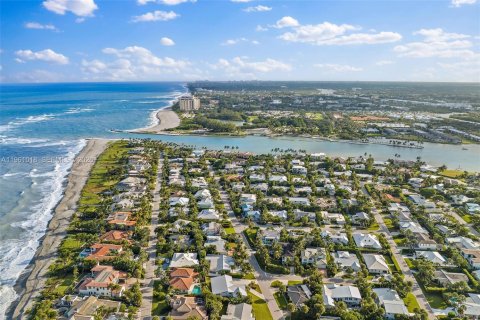 Casa en venta en Jupiter Inlet Colony, Florida, 3 dormitorios, 300.91 m2 № 2023548 - foto 18