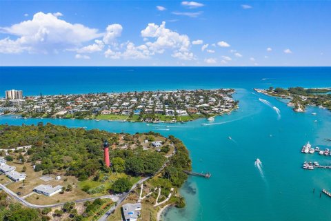 Casa en venta en Jupiter Inlet Colony, Florida, 3 dormitorios, 300.91 m2 № 2023548 - foto 27