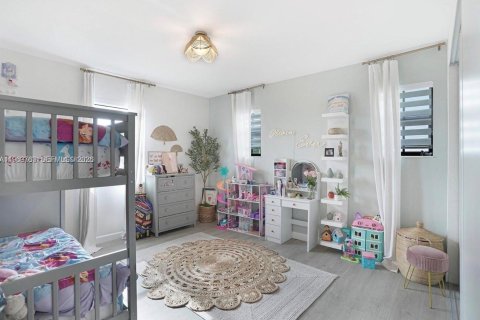 House in Cutler Bay, Florida 5 bedrooms, 312.43 sq.m. № 2031015 - photo 29