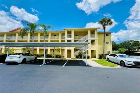 Copropriété à louer à Naples, Floride: 2 chambres, 87.61 m2 № 1813269 - photo 2