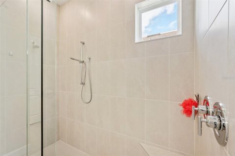 Купить виллу или дом в Лейквуд Ранч, Флорида 7 комнат, 223.43м2, № 1884398 - фото 21