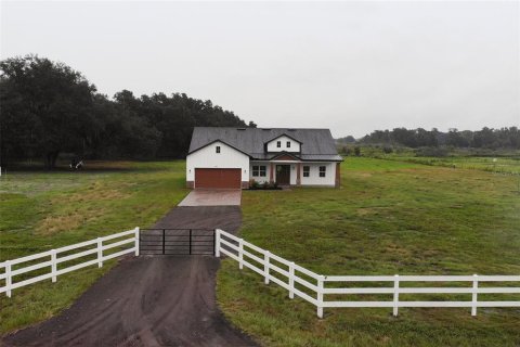 Villa ou maison à vendre à Webster, Floride: 4 chambres, 191.85 m2 № 2416914 - photo 4