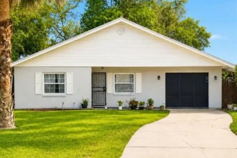 Casa en Port Orange, Florida 3 dormitorios, 134.34 m2 № 2156413