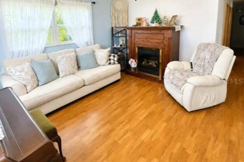 Casa en venta en Port Orange, Florida, 3 dormitorios, 134.34 m2 № 2156413 - foto 4