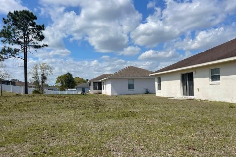 House in Ocala, Florida 3 bedrooms, 148.92 sq.m. № 1737212 - photo 6