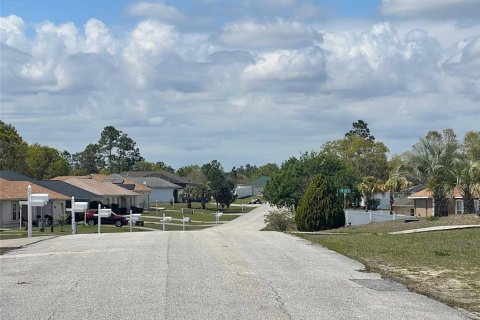 House in Ocala, Florida 3 bedrooms, 148.92 sq.m. № 1737212 - photo 8