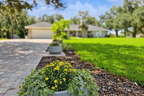 House in Bradenton, Florida 4 bedrooms, 288 sq.m. № 2431648 - photo 2