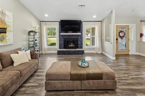 House in Bradenton, Florida 4 bedrooms, 288 sq.m. № 2431648 - photo 24