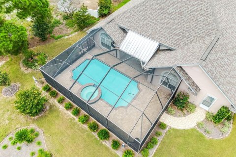 House in Panama City Beach, Florida 3 bedrooms, 221.29 sq.m. № 562288 - photo 1