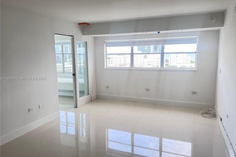 Copropriété à vendre à Miami Beach, Floride: 2 chambres, 87.33 m2 № 2026528 - photo 7