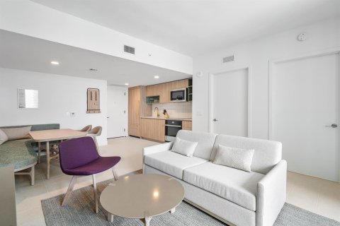 Condo in Miami, Florida, 1 bedroom  № 2279043 - photo 15