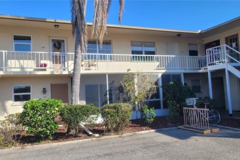 Condominio en venta en Venice, Florida, 2 dormitorios, 66.52 m2 № 1508133 - foto 1