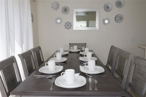 Townhouse in Kissimmee, Florida 4 bedrooms, 151.99 sq.m. № 1648726 - photo 12