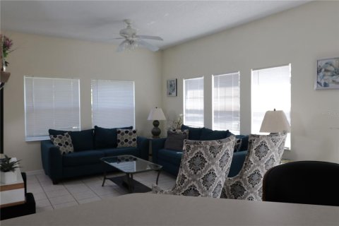 Townhouse in Kissimmee, Florida 4 bedrooms, 151.99 sq.m. № 1648726 - photo 5