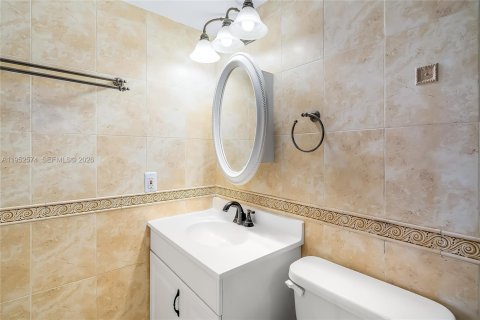 Condominio en alquiler en North Miami Beach, Florida, 1 dormitorio, 73.39 m2 № 2054462 - foto 25