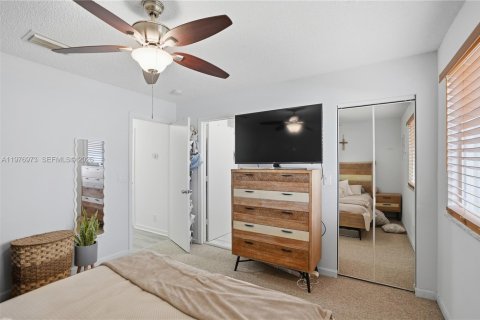 Townhouse in Deerfield Beach, Florida 3 bedrooms, 128.76 sq.m. № 2041535 - photo 24