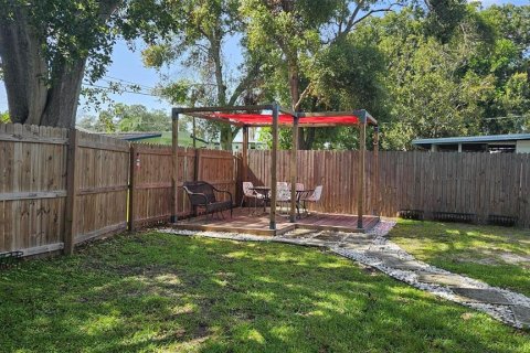 House in Clearwater, Florida 3 bedrooms, 79.15 sq.m. № 1853873 - photo 15